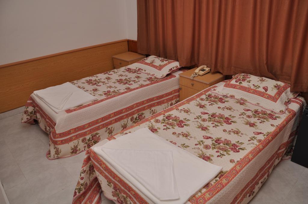 Kleopatra Beach Yildiz Hotel Alanya Szoba fotó